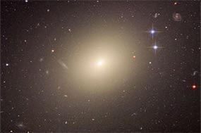 ESO325-G004